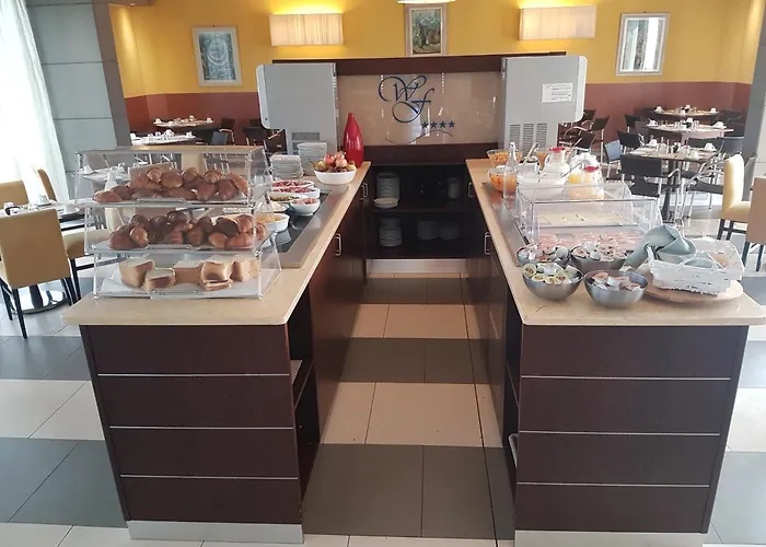 Resort: West Florence