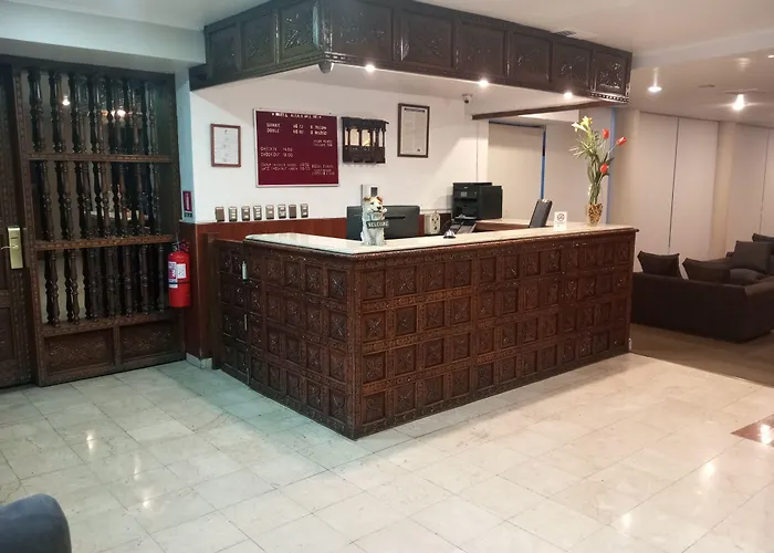 Hotel Alcala Del Rio