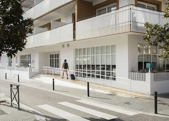 Hôtel accueillant les animaux: The 15th Boutique Hotel 4*