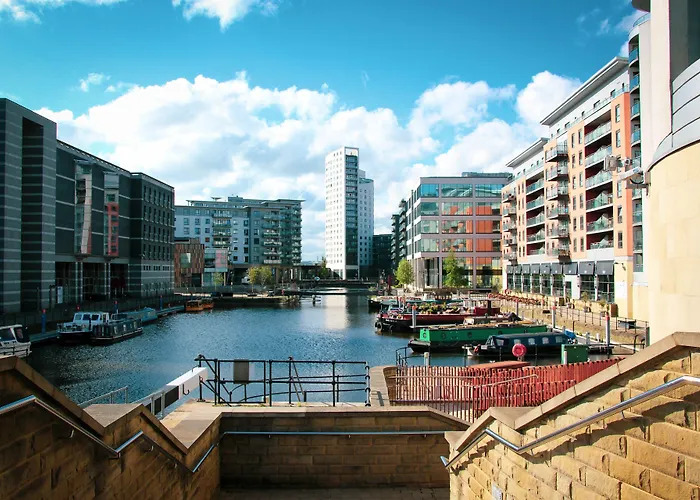 Holiday Inn Express Leeds City Centre - Armouries By Ihg