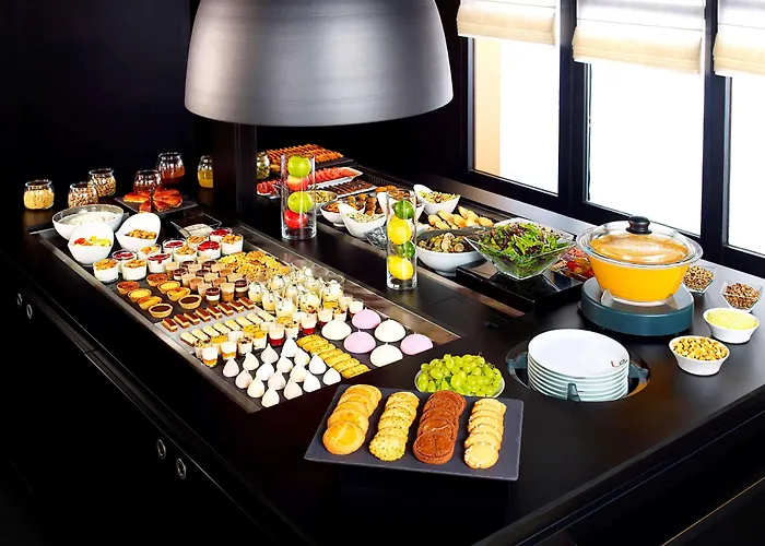 Kyriad Direct Le Bourget