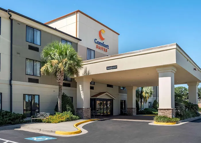 Cheap hotel: Comfort Suites Mobile West Tillmans Corner
