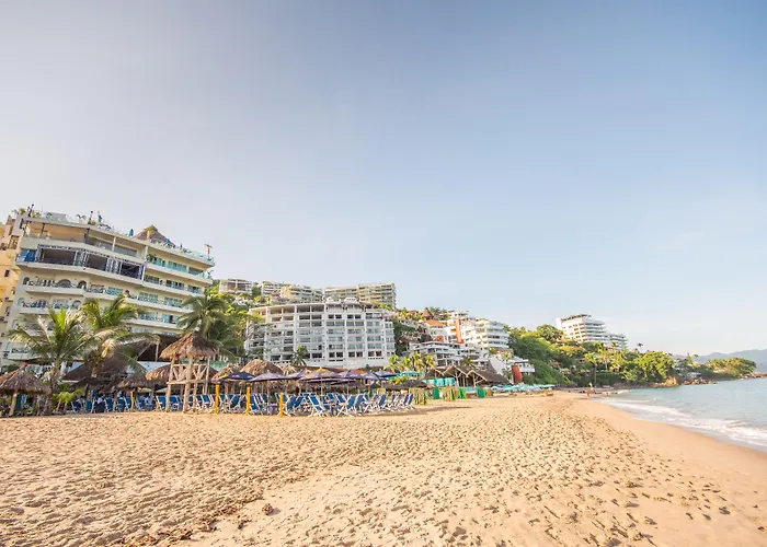 Spahotel: Blue Chairs Beachfront Resort Puerto Vallarta - Adults Only