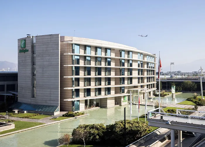  Holiday Inn Santiago - Airport Terminal By Ihg