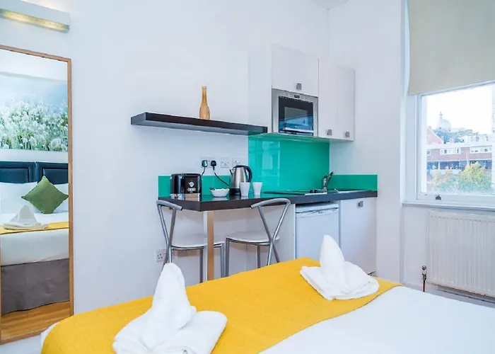 Hyde Park Executive Apartments