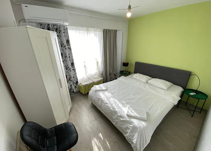Green Apartment