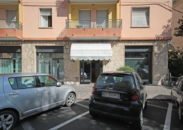 Hotel Mignon