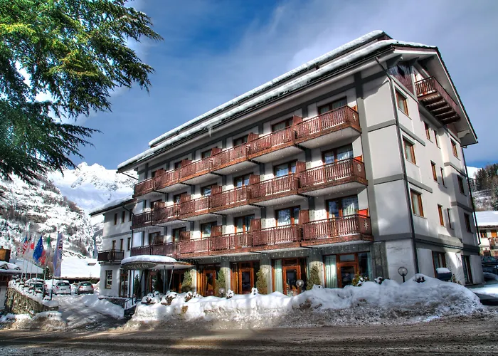 Cresta Et Duc Hotel