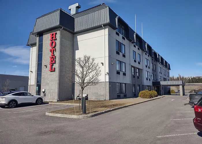 Hôtel de l'aéroport: Chateau Repotel Henri IV