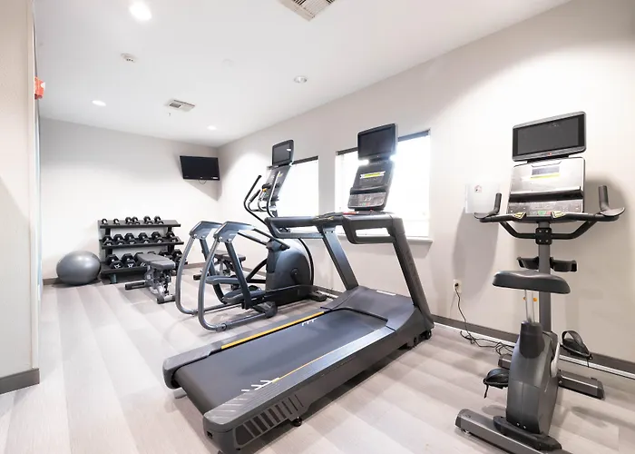 Waterpark hotel: Candlewood Suites Houston Westchase - Westheimer By Ihg