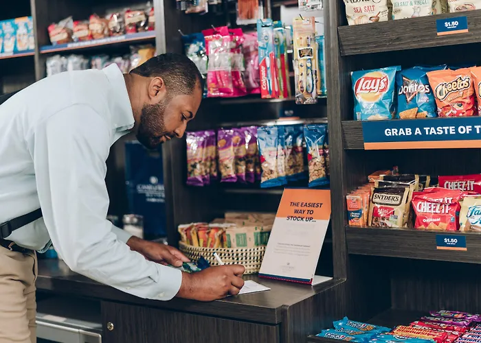 Waterpark hotel: Candlewood Suites Houston Westchase - Westheimer By Ihg