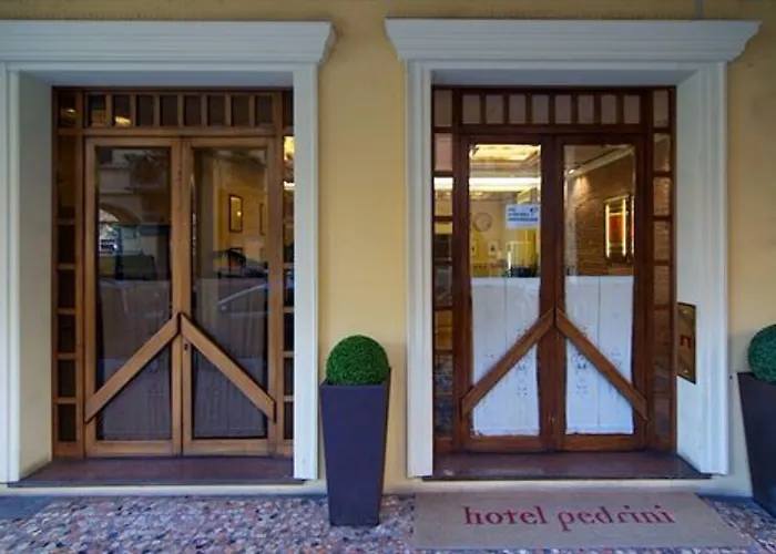 Pet Friendly hotel: Hotel Pedrini