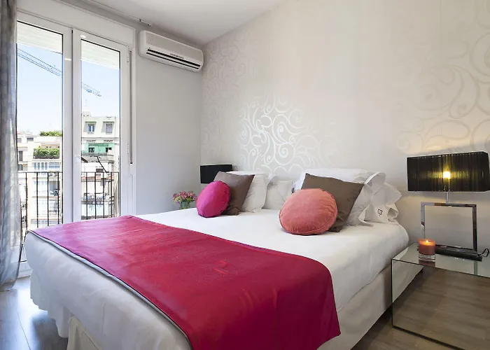 Apart hotel: Grandom Suites