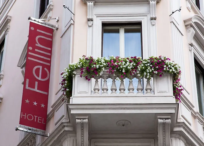 Hotel Fellini A Fontana Di Trevi
