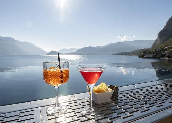 Hot Tub in Room Du Lac Menaggio