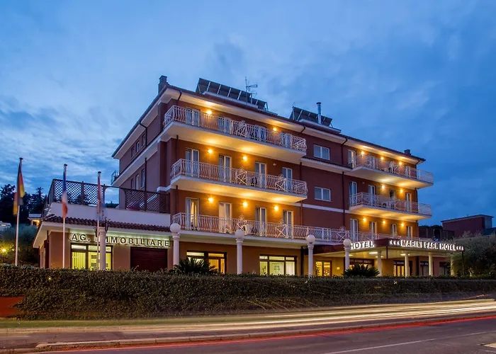 Hotel all'aeroporto: Marini Park Hotel