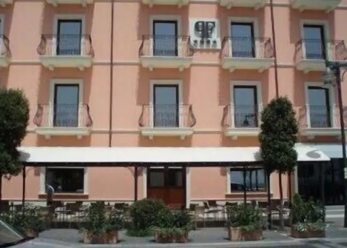 Palazzo Foti