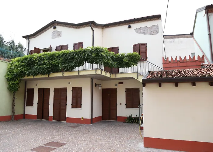  Casa Dei Gonzaga