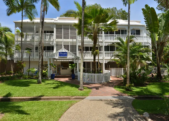 Hotel with view: The White House Port Douglas
