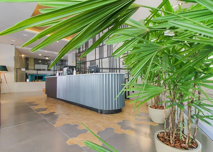 Hotel 4 estrelas: Coral Trade e Eventos prox a Pucrs, Araujo Vianna