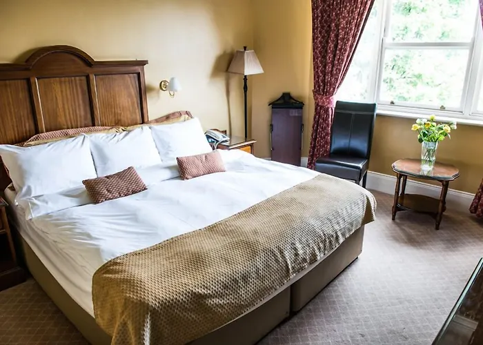 Waterloo Town House & Suites