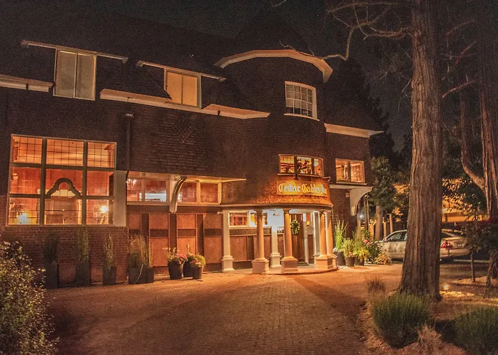 Cedar Gables Inn