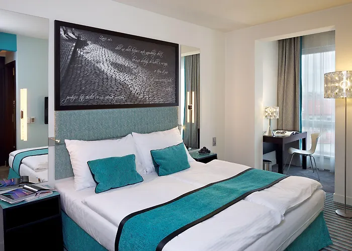 Hotel met uitzicht: Red & Blue Design Hotel Prague