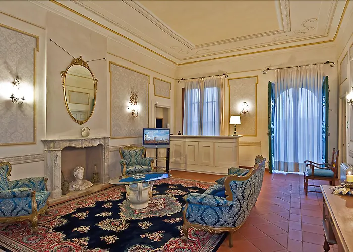 Hotel con golf: Hotel Villa Cheli