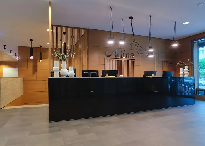 Self Catering: Adina Apartment Hotel Berlin Hackescher Markt