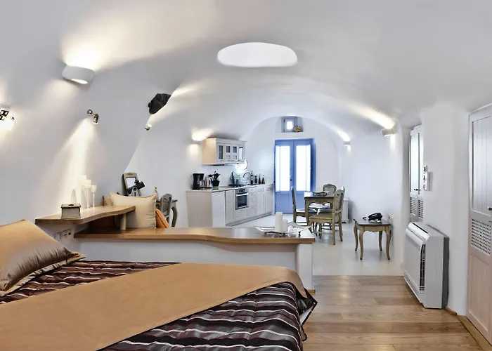 Anemomilos Oia 