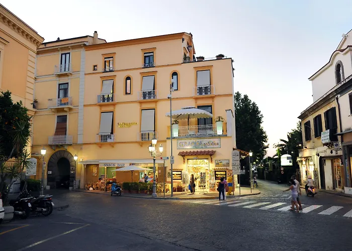 Pension Guide La Piazzetta Guest House