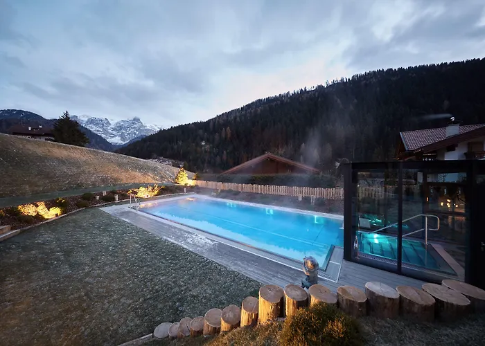 Hotel Portillo Dolomites 1966'