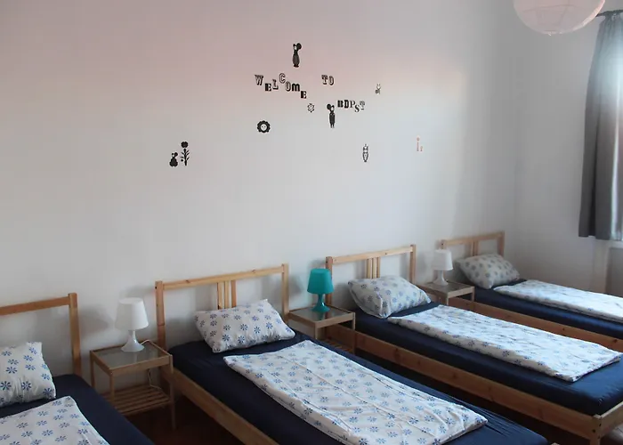 Happy Hostel