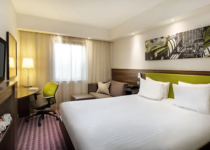 Hampton By Hilton London Croydon Hotel
