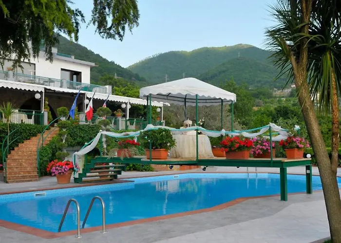 Hotel Diecimare Cava deʼ Tirreni