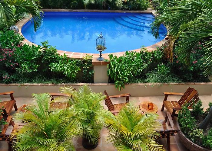 La Pasion Colonial Boutique By Bunik
