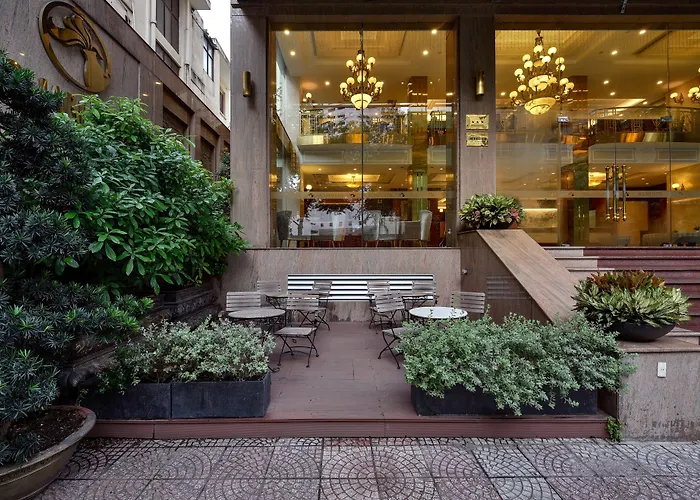 3 sterren hotel: Aquari Hotel