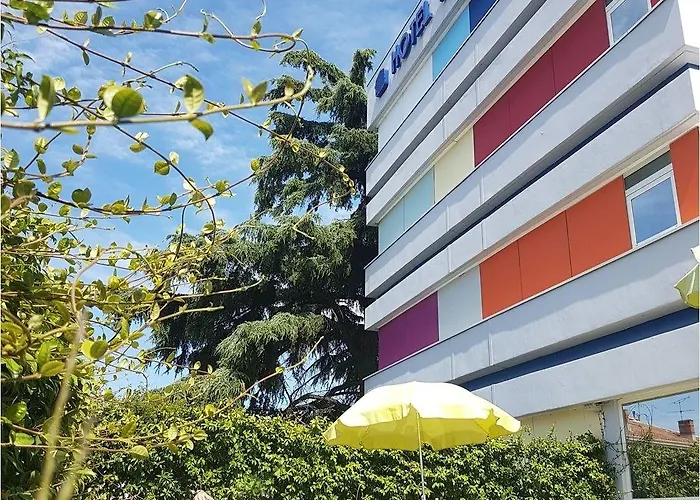 Privilège Hôtel&Apparts Eurociel Centre Comédie