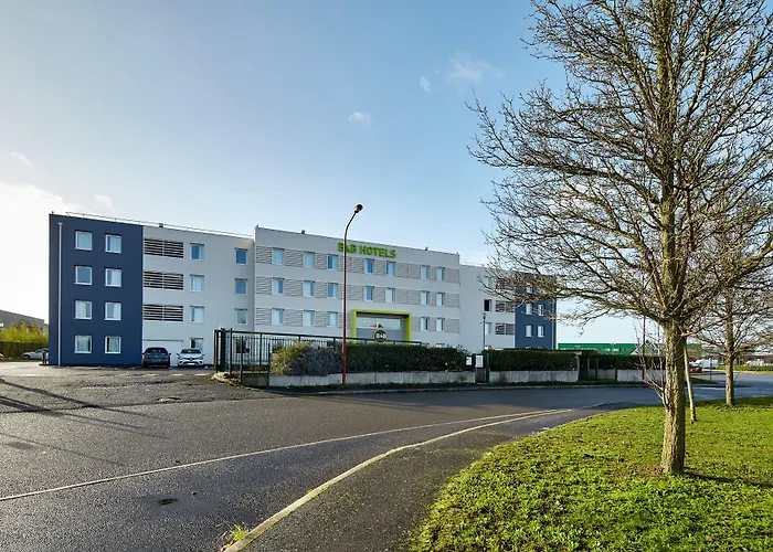 B&B HOTEL Paris Nord Gonesse Parc des Expos