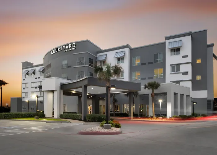 Beach hotel: Courtyard By Marriott Galveston Island