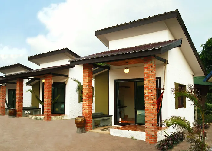 Coco Lanta Resort - SHA Extra Plus