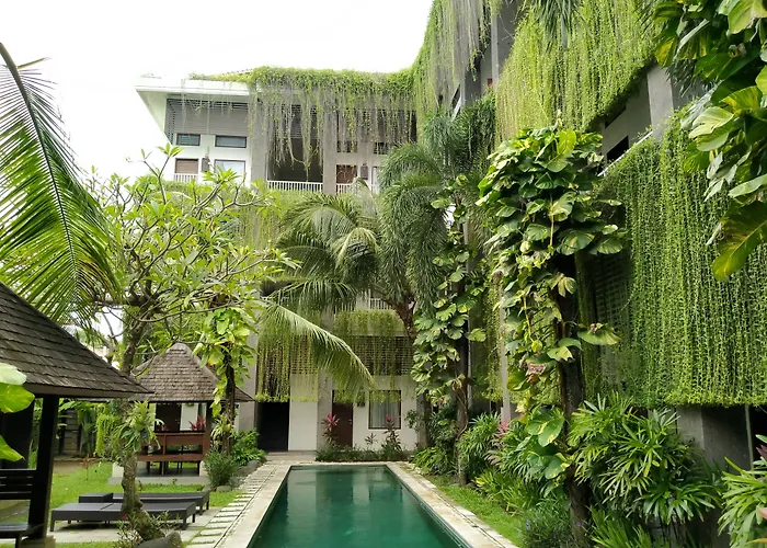 Beach hotel: Ganga Hotel & Apartment
