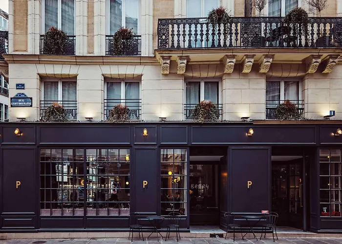 Hotel Panache