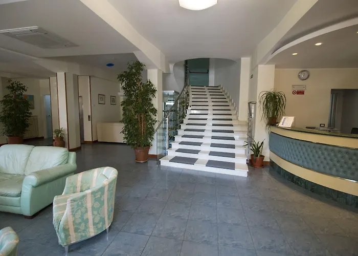 Hotel 3 stelle: Hotel Gabbiano