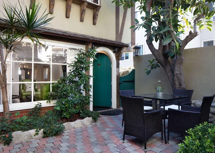 Hôtel romantique: The Charlie West Hollywood