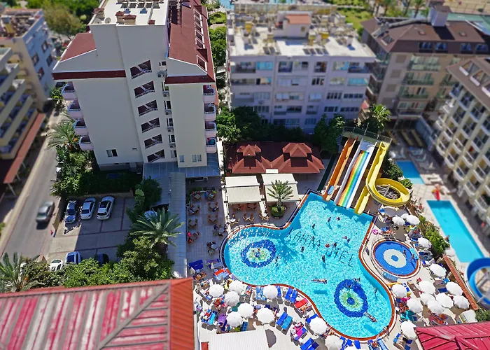 Hotel met zwembad: Kahya Hotel
