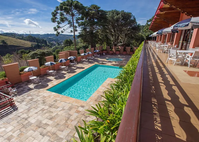 Pousada com piscina: Recanto São Cristóvão