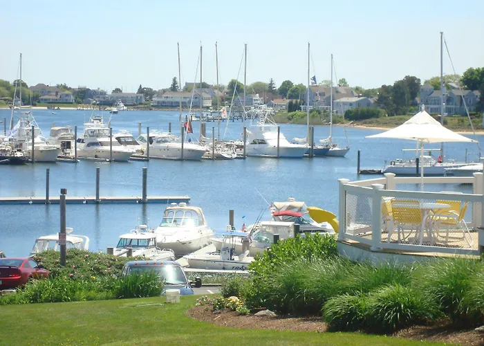Hotels with a view Anchor In - Hyannis, Ma