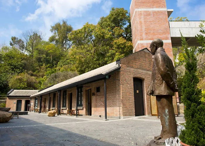Heritage Lodge