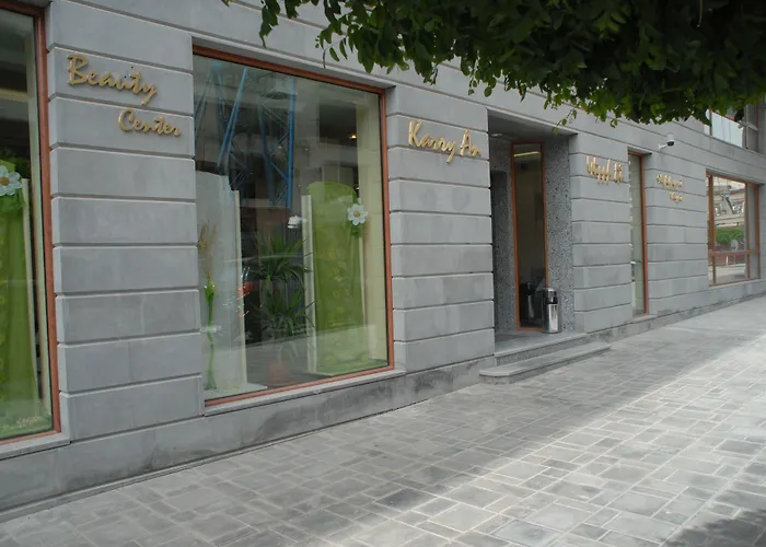 Romantic hotels Paris Yerevan
